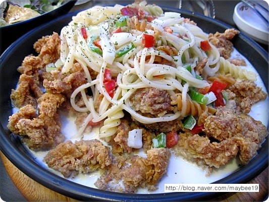 기발한치킨 이미지