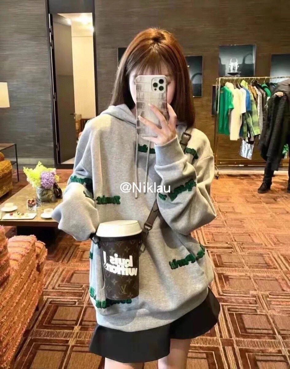  [LOUIS VUITTON] 루이비통 투어리스트 VS 퓨어리스트 터피타지 스웨트 셔츠 후드 티셔츠 1A97AL