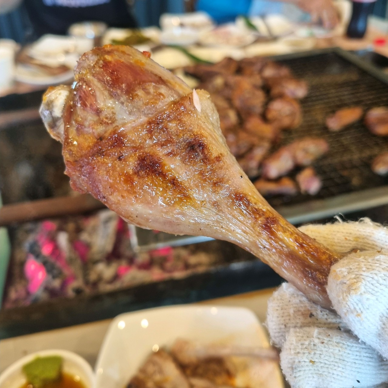 [생방송투데이] 외국인도 반한 장작불 오리 한 상! 양주 농장 위치, 택배, 예약정보 총정리