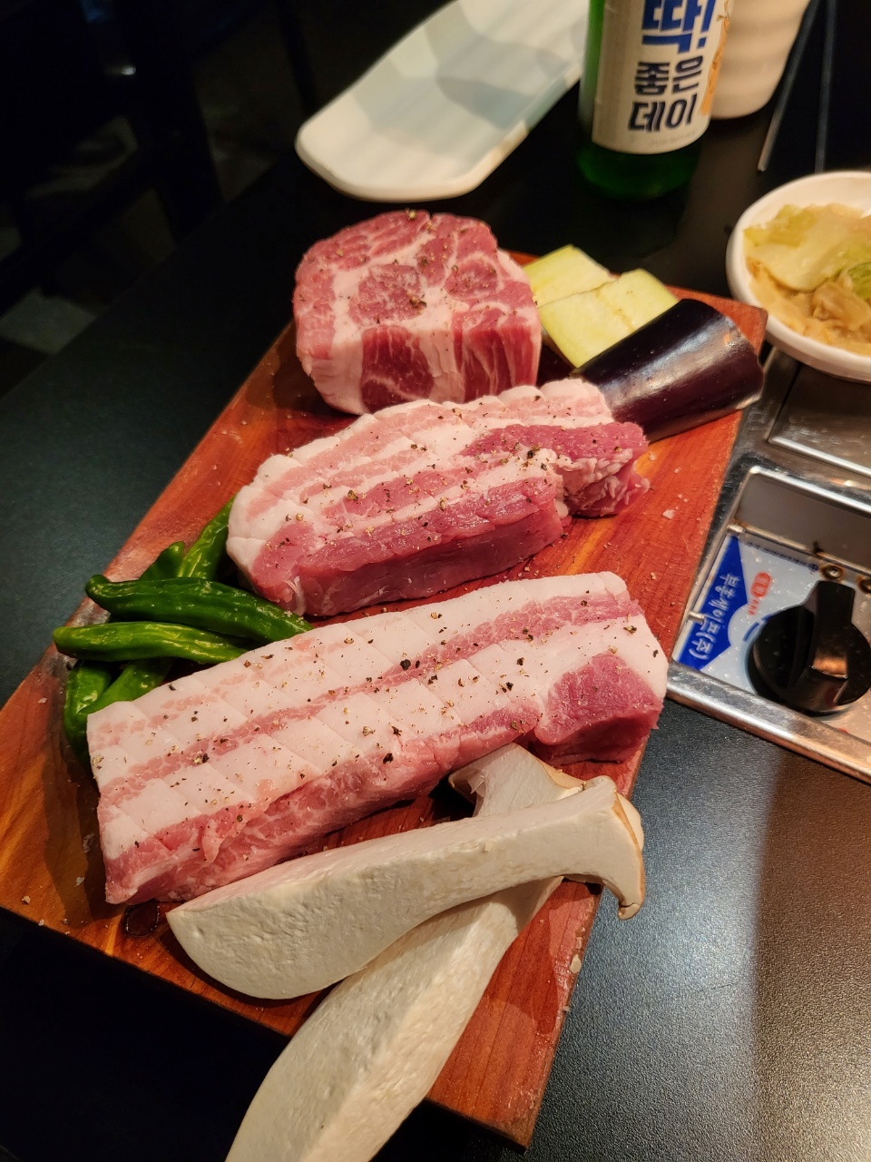 유남주(돼지구이전문점) 이미지