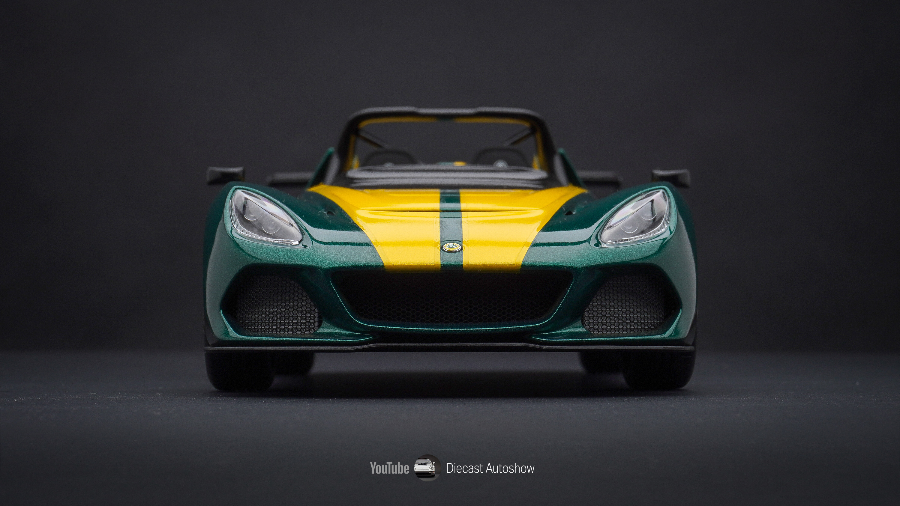 2016] 1/18 AUTOart Lotus 3-Eleven