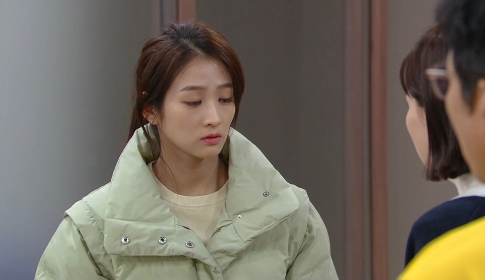 내 눈에 꼬투리