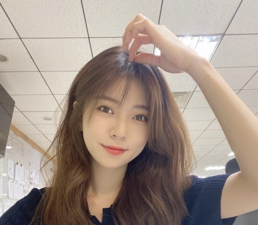  아나운서 박지원 나이 키 학력 몸매 인스타 프로필