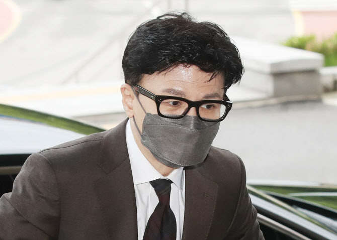  임은정 "한동훈 장관 '바지' 노릇, 더러워서 못한다는 말 들려"