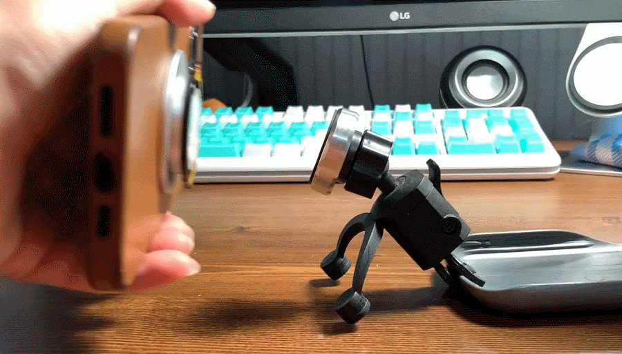 그립톡! 벨루가 아이폰 12