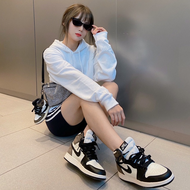  [NIKE] SP 나이키 에어조던1 레트로 하이 OG 다크 모카 555088-105