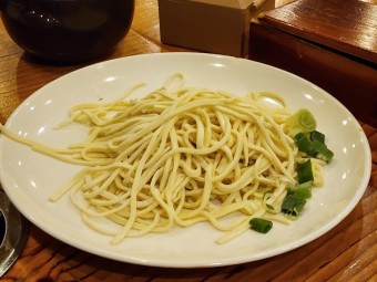 바지락 칼국수