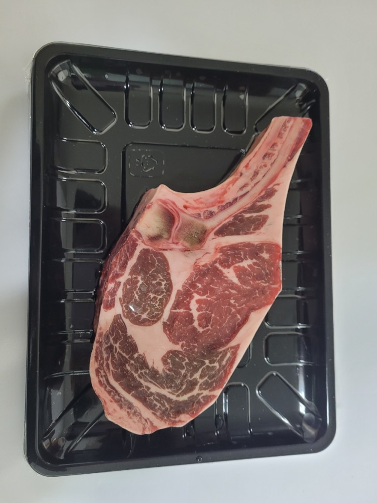 이마트 토마호크 스테이크 [내돈내산] 이마트 와인 2종 7