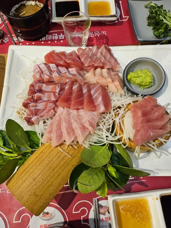 노성일참치 이미지