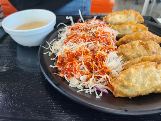 야채비빔만두