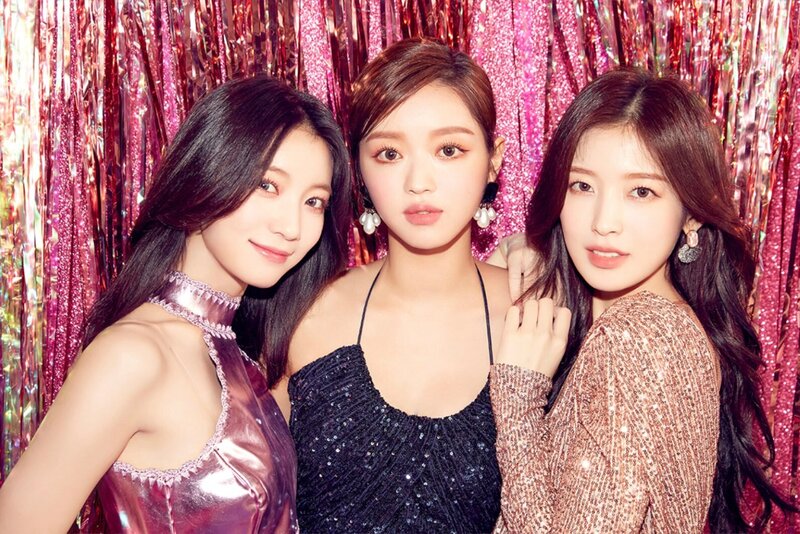  오마이걸 Girl's Night Out 화보 사진