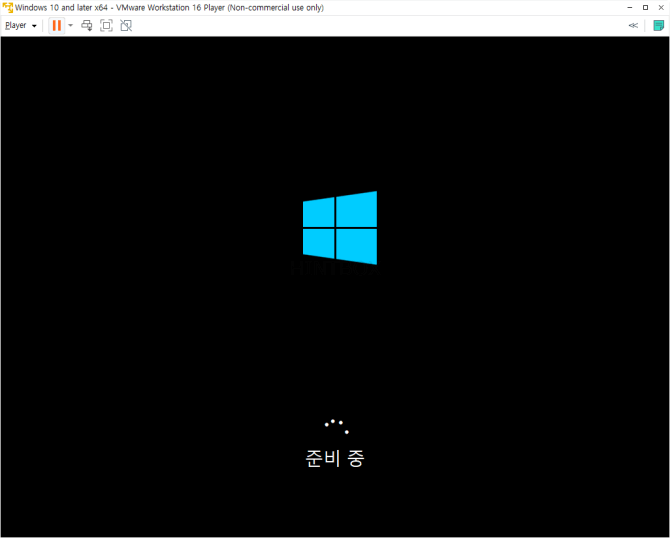 윈도우-10-설치-화면-준비-중