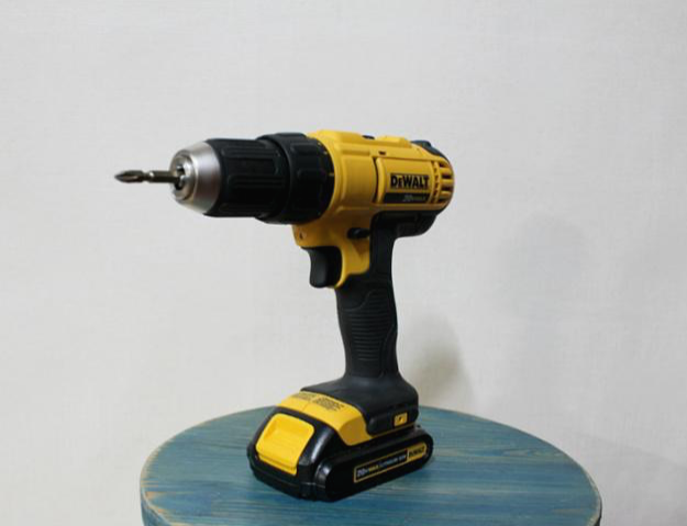  디월트 충전드릴 20V (DCD771C2) - Dewalt 20V Max Li-Ion Compact Drill Driver