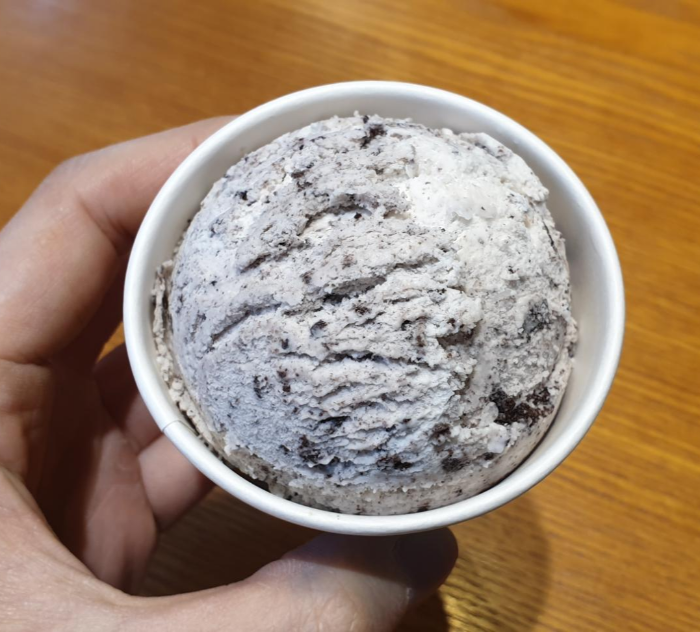  [리뷰] 배스킨라빈스 신메뉴 오레오 쿠키 앤 밀크를 먹어봤습니다!
