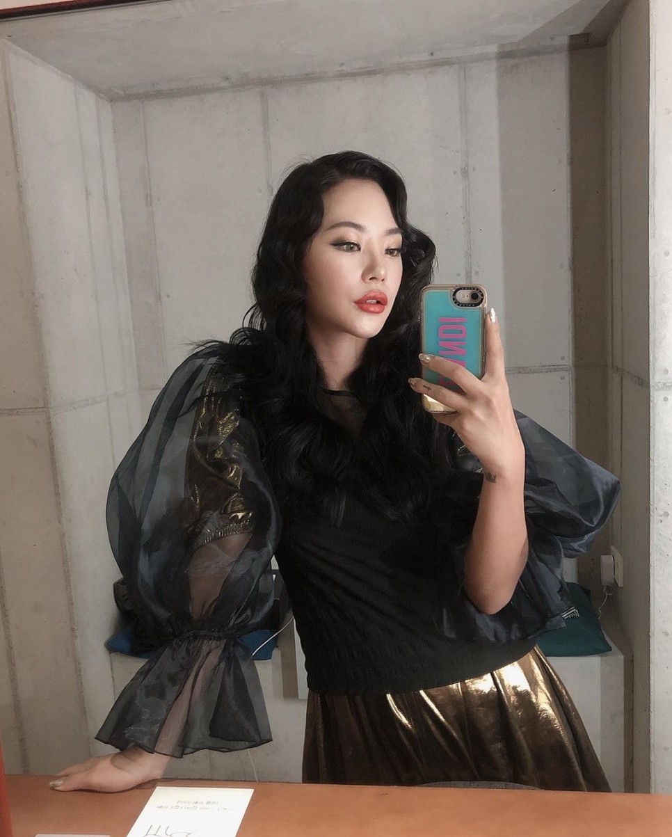  댄스팀 출신 프리랜서 모델 조민경