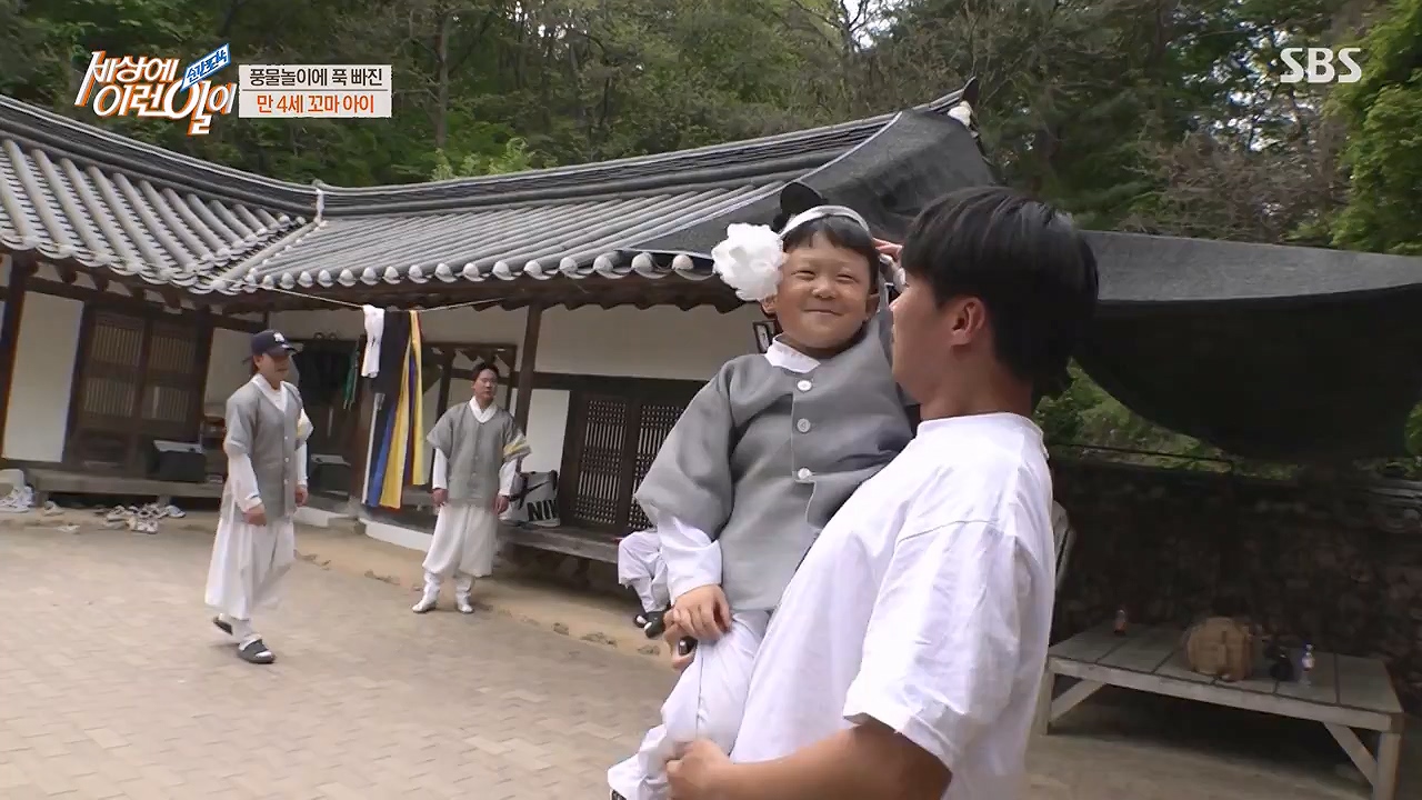 순간포착 세상에 이런일이.E1228p-NEXT.mp4_20230503_200109.882.jpg