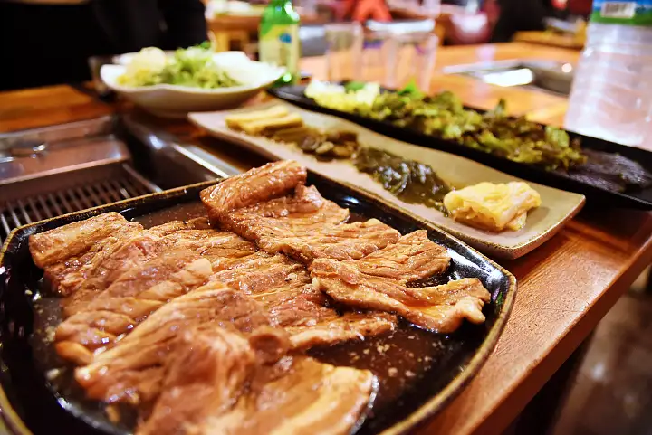 생방송오늘저녁 대구 달서구 흑돼지 양념 갈비 왕갈비 숯불 구이 맛집 추천