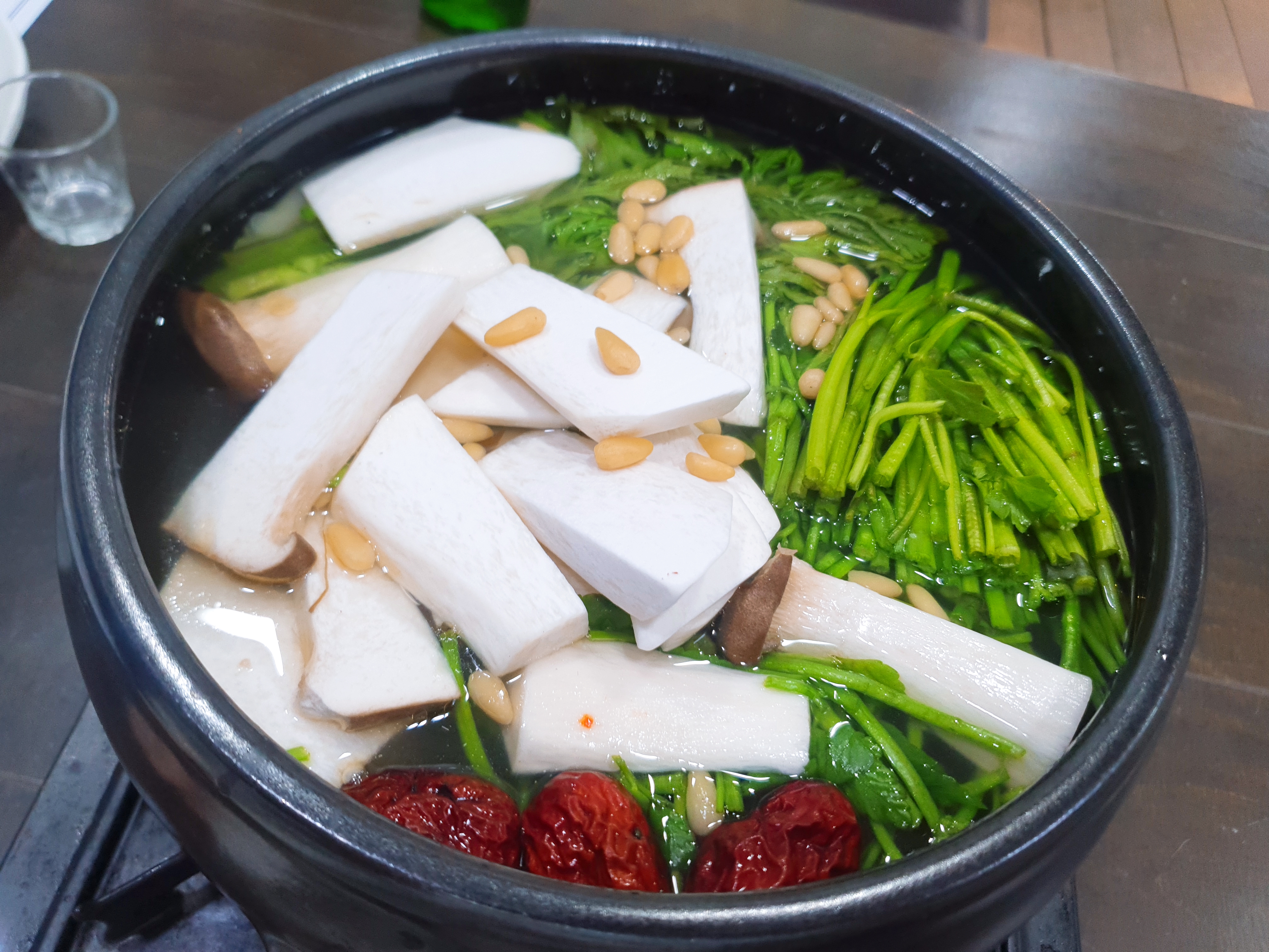  부모님 모시고 가기 좋은 창원 몸보신 맛집 세발낙지