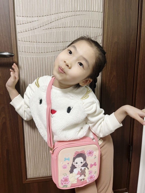 소개(몰랑이, 유니콘 팝잇가방, 필통 등) 문구도매쇼핑몰 아이토빅에서 장만한 문구류 69