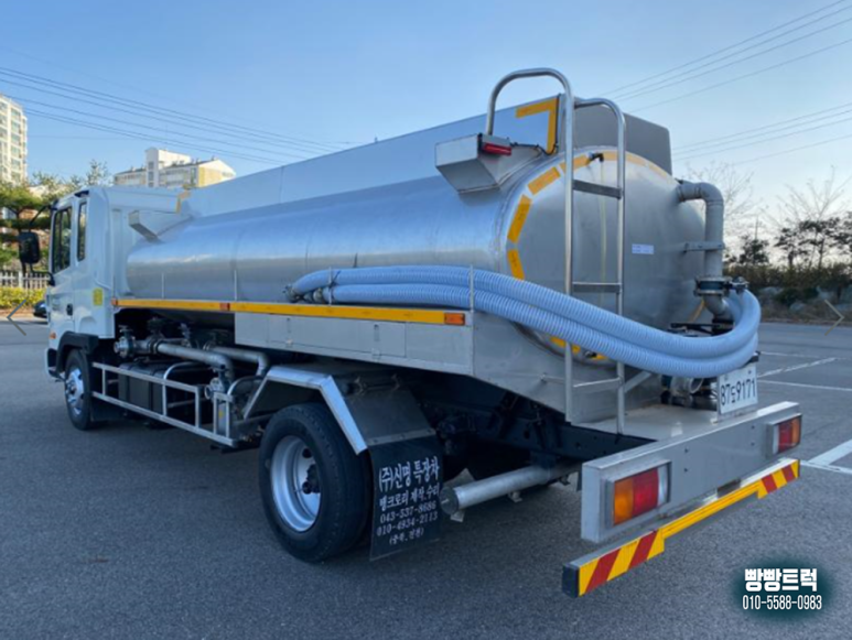 물차는 중고5톤살수차 스텐탱크 6