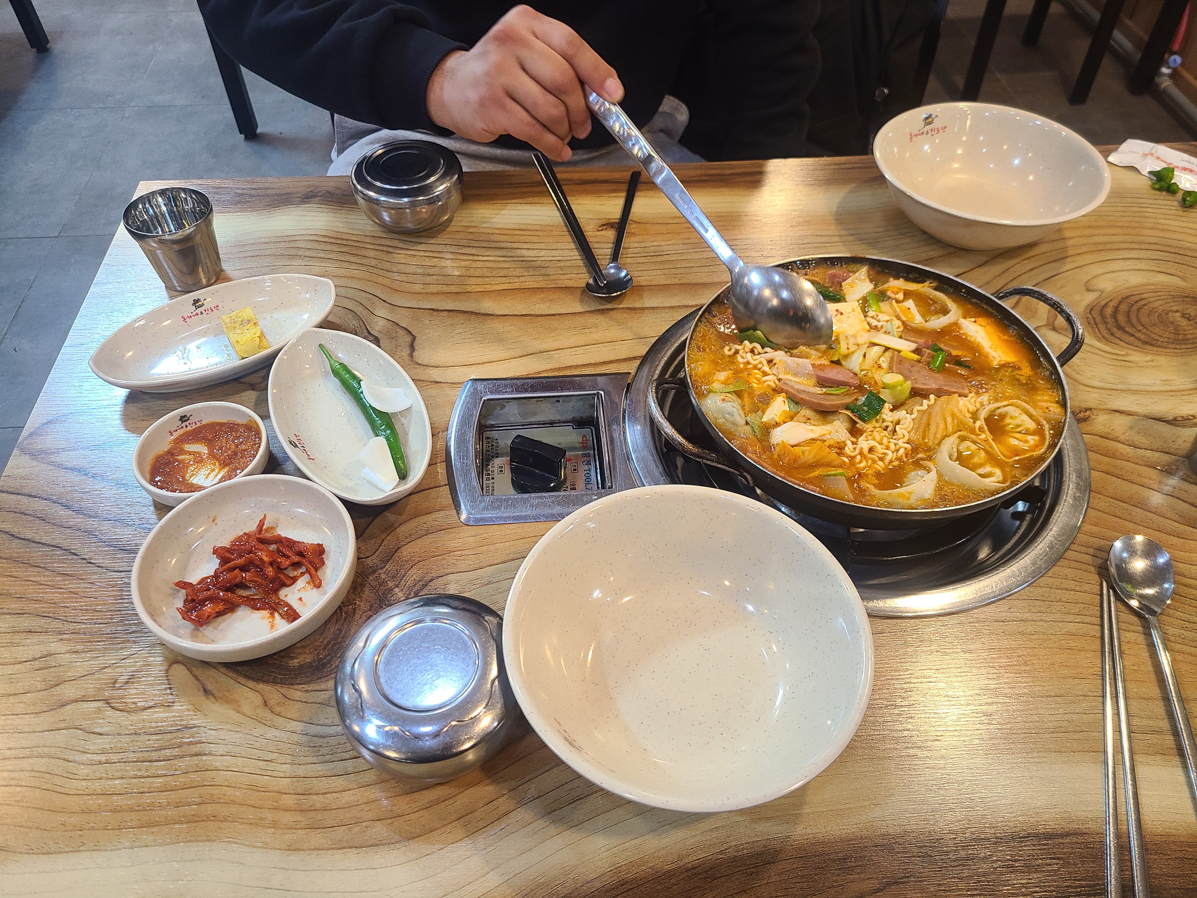 돈가네옛날김치돼지찌개 이미지