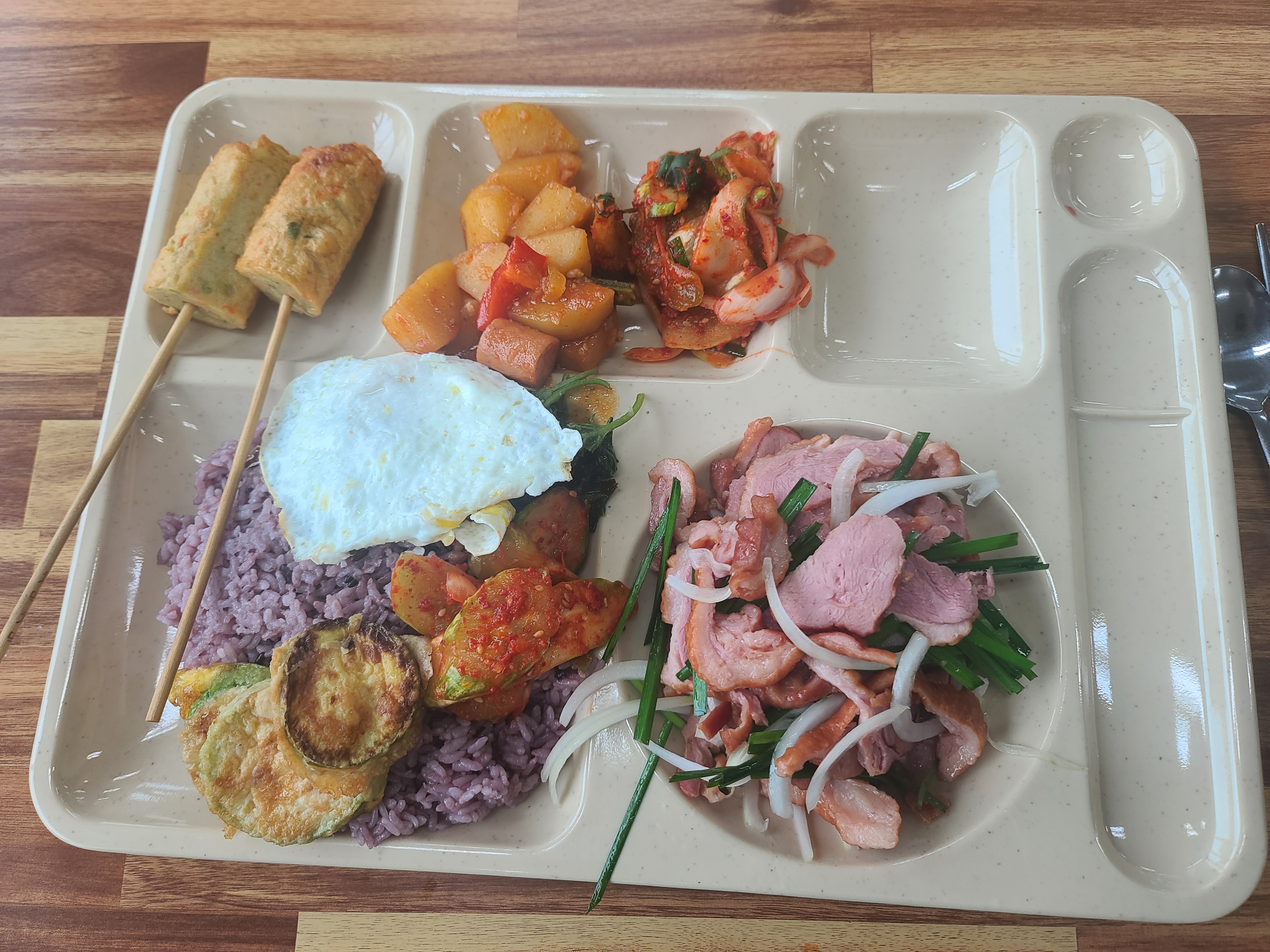  광명역 일직동 더쉐프한식부페 저녁식사하였습니다