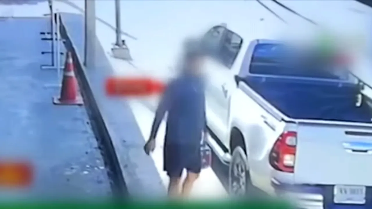 태국 한국인 관광객 납치사건의 범인이 드럼통을 사는 CCTV 장면