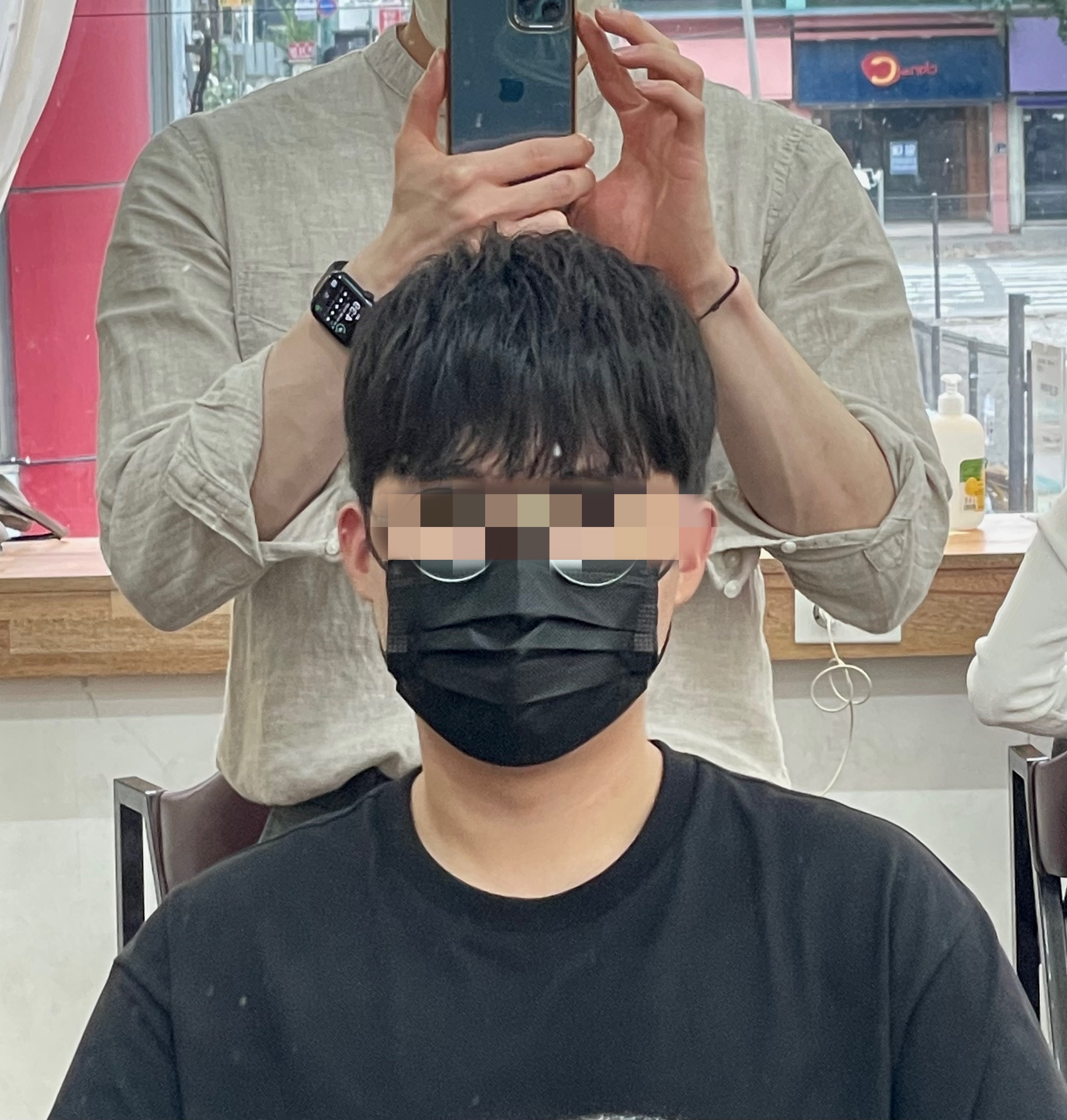 남자 미용실 이미지