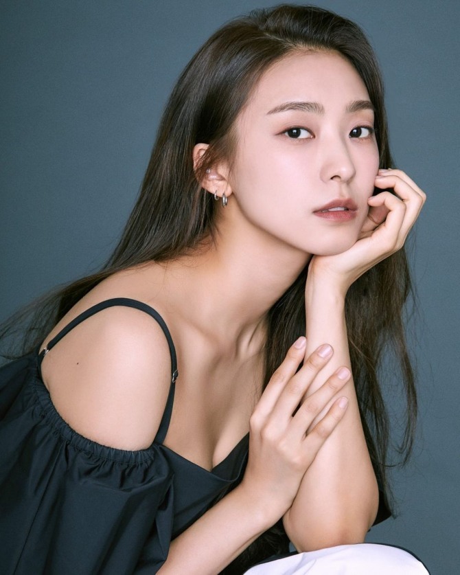  보라 나이 프로필 몸매 키 씨스타 인스타 화보 필독 근황