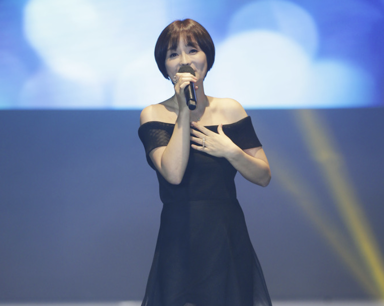 가수-한수영