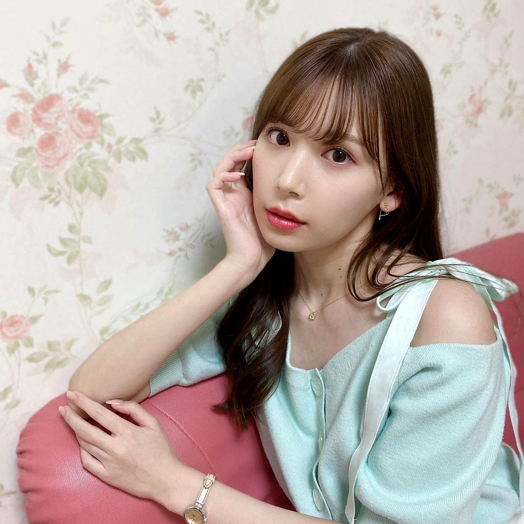 아카리_츠무기_Tsumugi_Akar_明里つむぎ