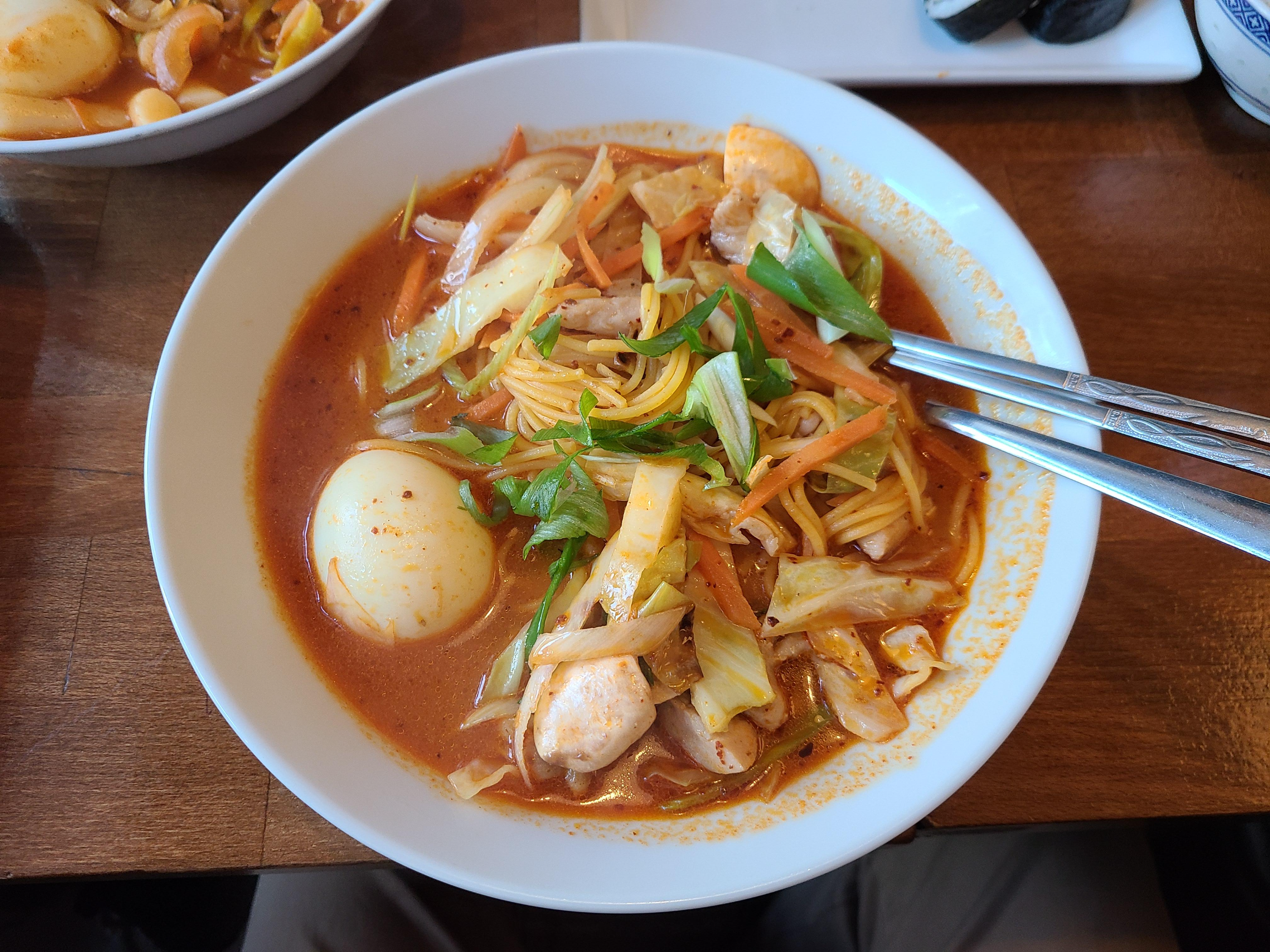 독일 아헨 한식당 김치 평양 온면