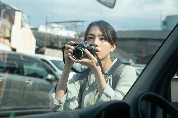 배우 키요하라 카야가 일본 영화 '일초 앞, 일초 뒤'에서 열연하고 있다. [사진=일초 앞, 일초 뒤]