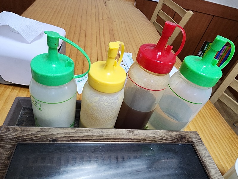 막국수 식초&#44; 설탕&#44; 들기름&#44; 겨자