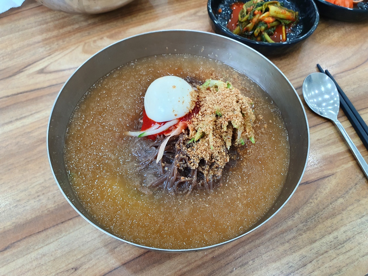 칡뿌레기 냉면 물냉면