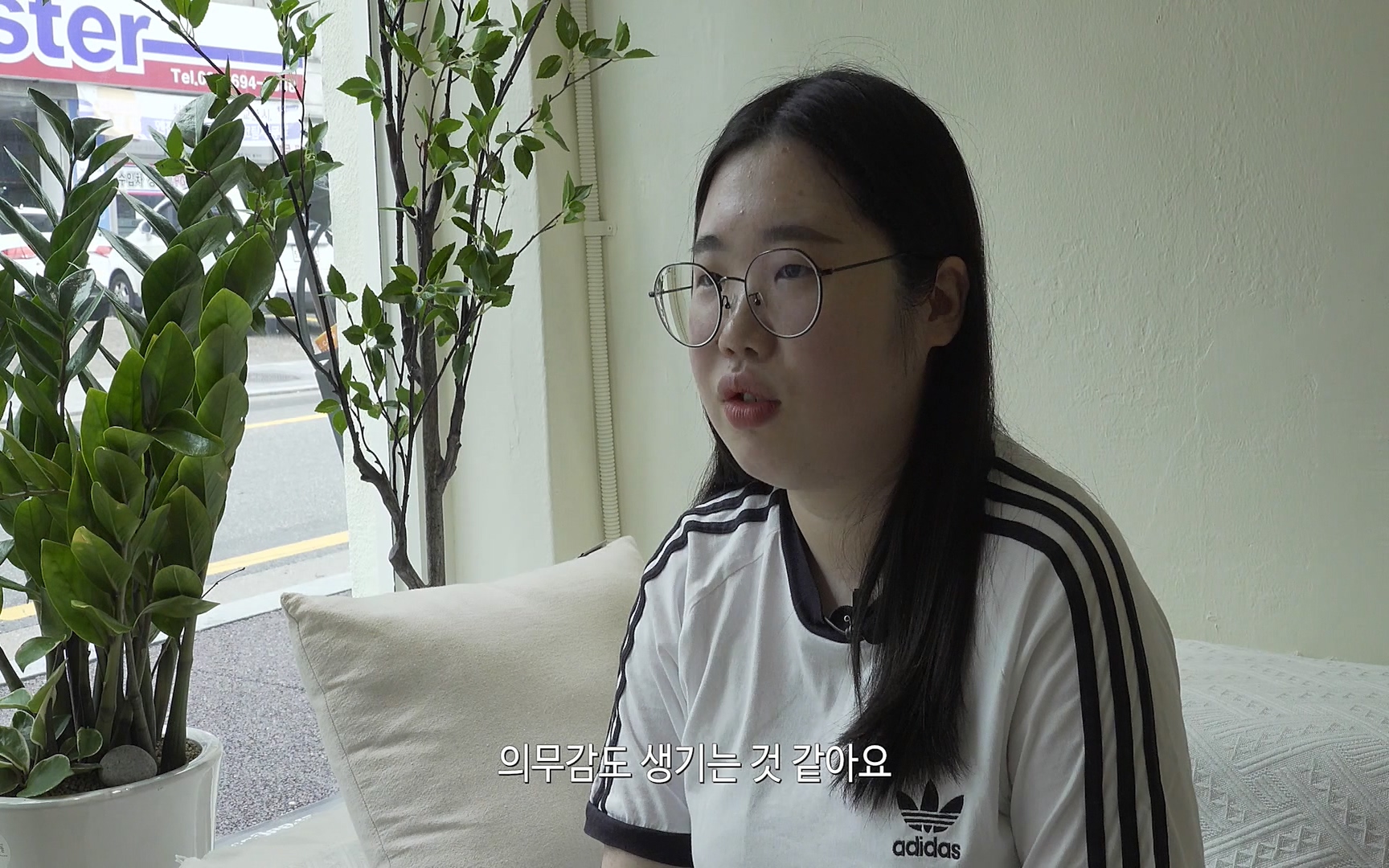 대한민국 대통령 2022p.FHDRip.H264.AAC-NonDRM.mp4_20220505_155506.819.jpg