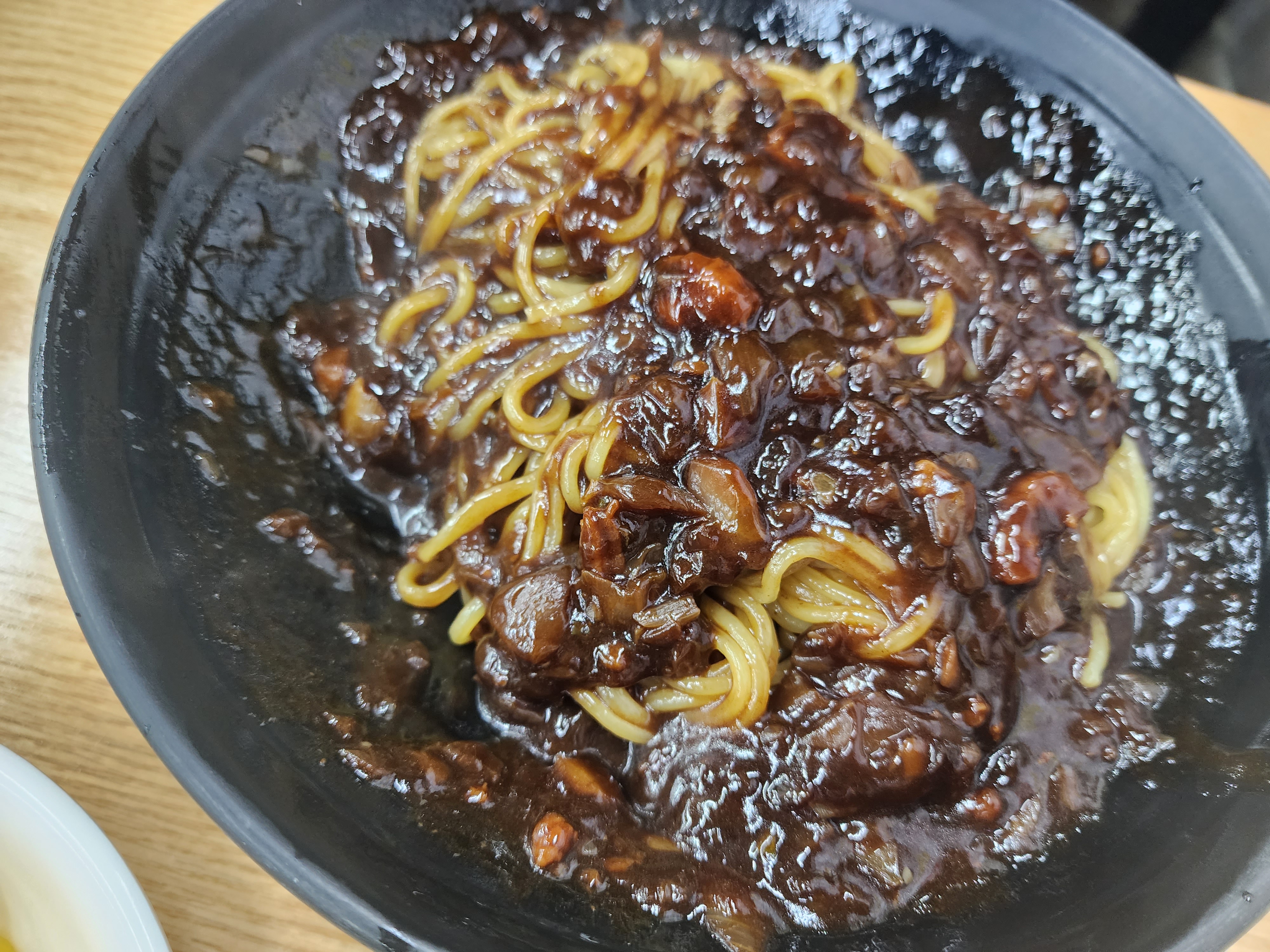 Gomjjamppong (곰짬뽕) 2