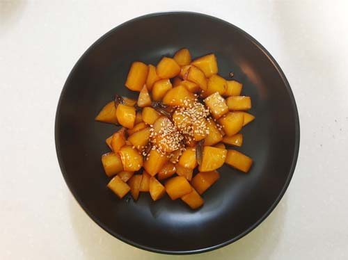  물없이 감자조림 만들기 / Soy Sauce Braised Potatoes