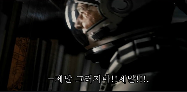  니콜라는 굴러가는 자동차를 만들고 있었다