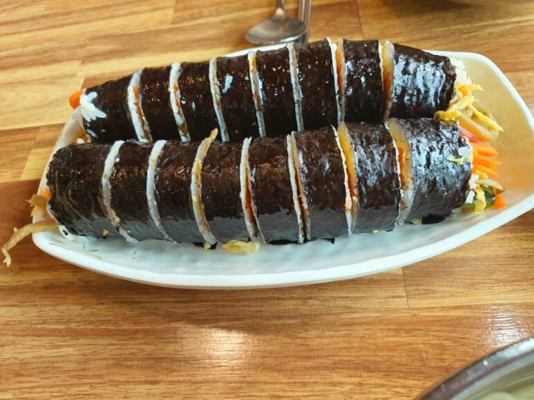 오동통김밥 이미지