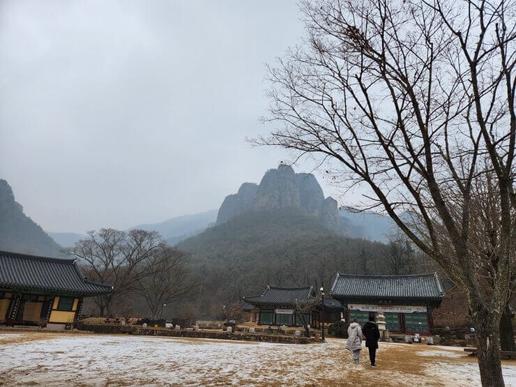 주왕산-대전사-내부