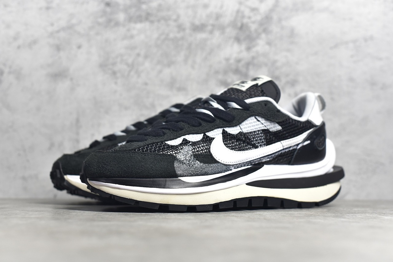  [NIKE x SACAI] PK 나이키 x 사카이 페가수스 베이퍼와플 블랙 화이트 CV1363-001