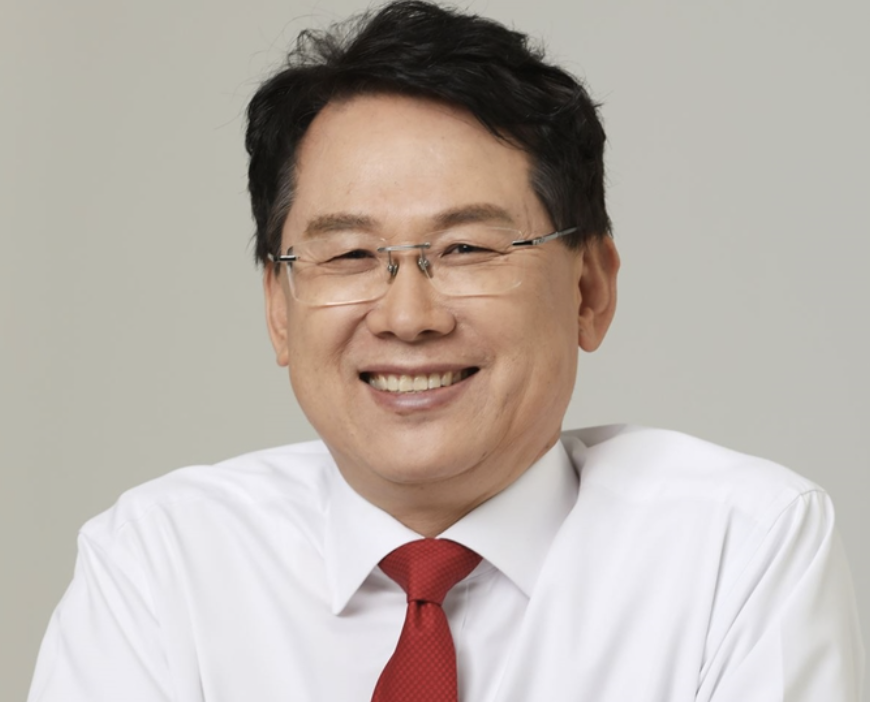  윤두현 의원 재산 나이 고향 학력 이력 프로필 (기자 출신)