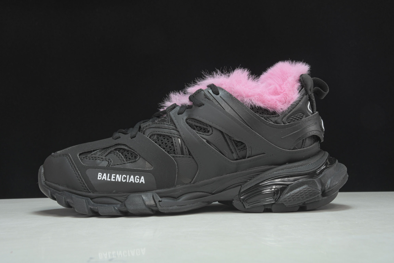  [BALENCIAGA] GT 발렌시아가 트랙 스니커즈 페이크퍼 668555 W3CQ6 1050