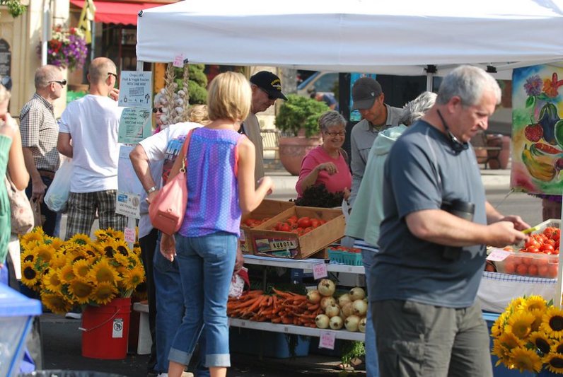 LA FARMER&#39;S MARKET