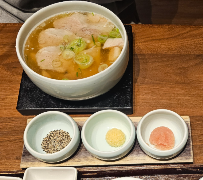 맑은 돼지국밥 (기본)