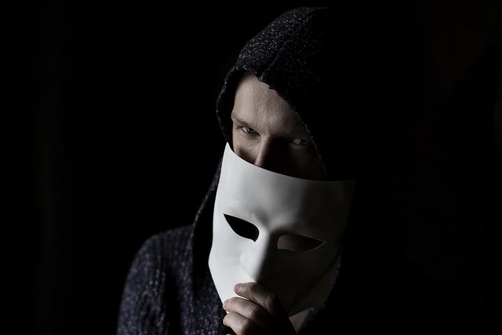  52억대 맘카페 ‘상품권 사기’