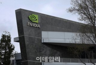 엔비디아 관련주 주가 전망 But 딥시크 충격