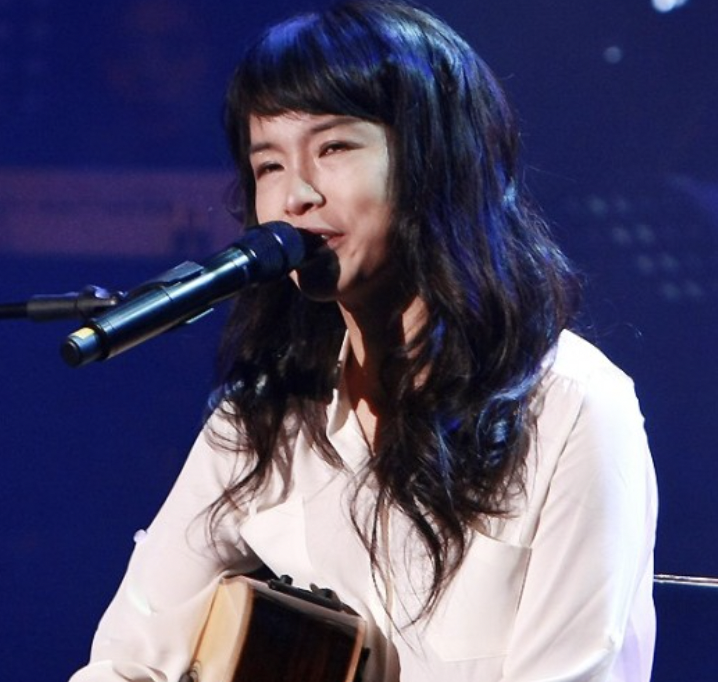 가수-이수나