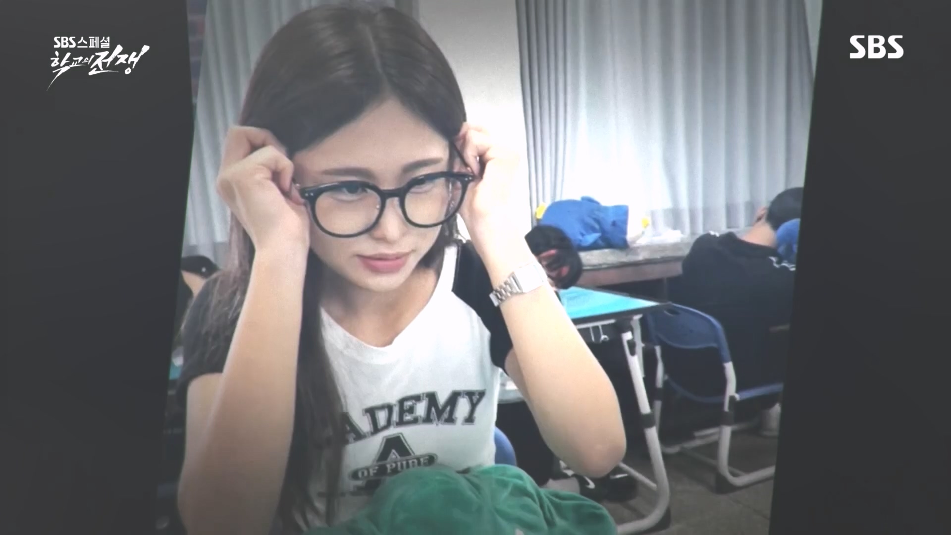 SBS 스페셜.E656.231022p.H264-F1RST.mp4_20231024_201454.778.jpg